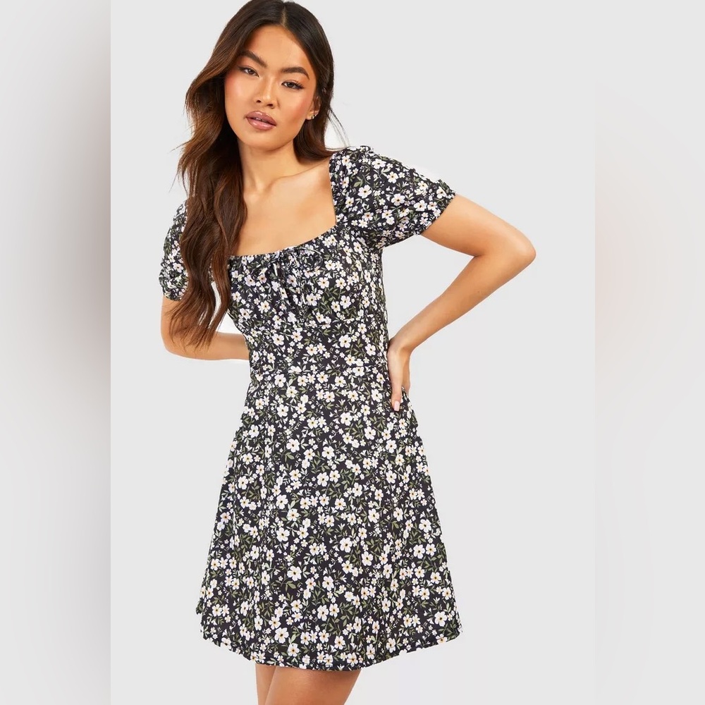 BOOHOO FLORAL LACE UP SKATER DRESS